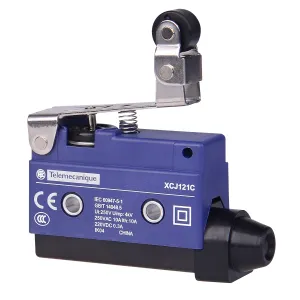 Short flat lever, roller end plunger, one side actuation